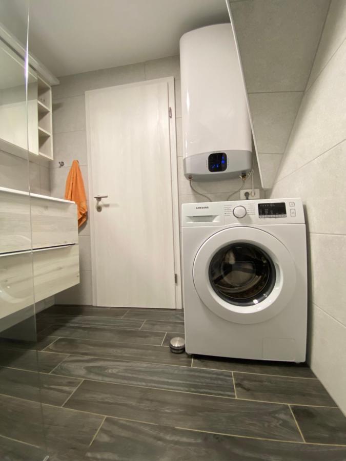 איזולה Apartma Sinitus מראה חיצוני תמונה